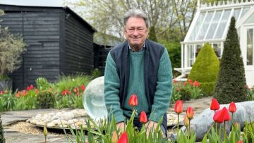 Alan Titchmarsh’s Gardening Club S01E09