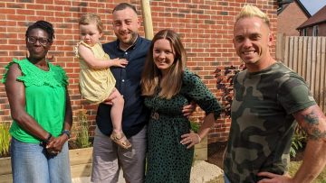 Garden Rescue S08E28