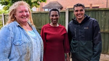 Garden Rescue S08E33